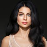 Cheveux de porosité moyenne. Ce qu'il faut savoir