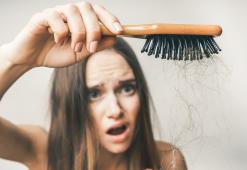 Les Causes de la Chute des Cheveux. Comment Donner du Volume à vos Cheveux et Prévenir leur Chute?