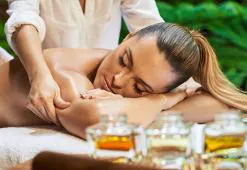 Massage à l'huile pour tout le corps. Quelles huiles de massage choisir ?