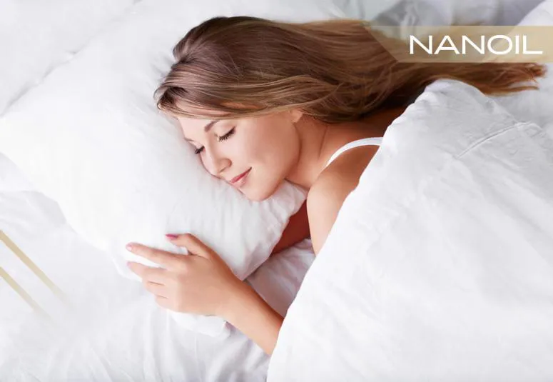 Comment prendre soin de ses cheveux pendant votre sommeil ? La vie nocturne de vos cheveux
