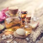 Quelle est la Meilleure Huile pour Réduire les Vergetures ? Découvrez les Soins de la Peau et les Ingrédients les plus Efficaces